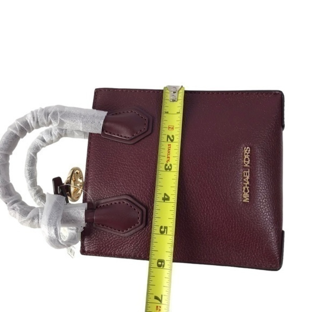 New Michael Kors Mercer Extra Small Crossbody Bag in Burgundy Pebbled Leather - Picture 8 of 12